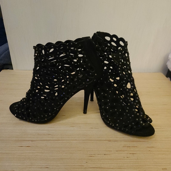 Booties - Picture 2 of 5